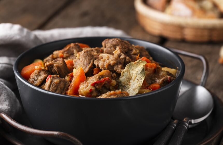 Los guisos en España: Tradición y beneficios para la salud Los guisos en España: Tradición y beneficios para la salud